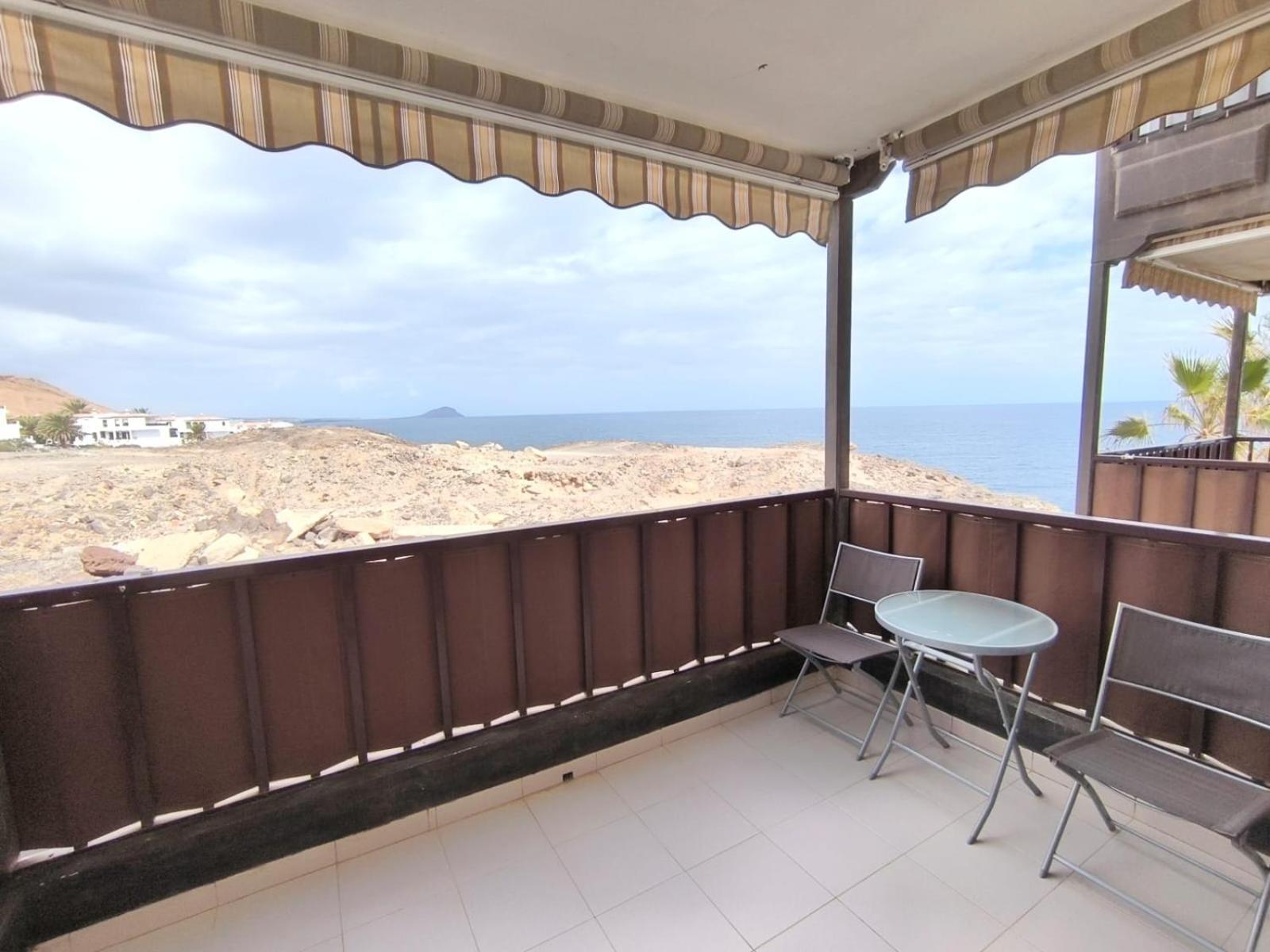 Balcon Del Mar - Ocean & Volcano View, Pool, Fibre Net Apartment *